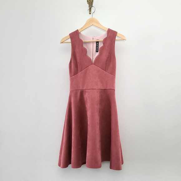 Design Lab Lord & Taylor Dresses & Skirts - Design Lab faux suede dress, S